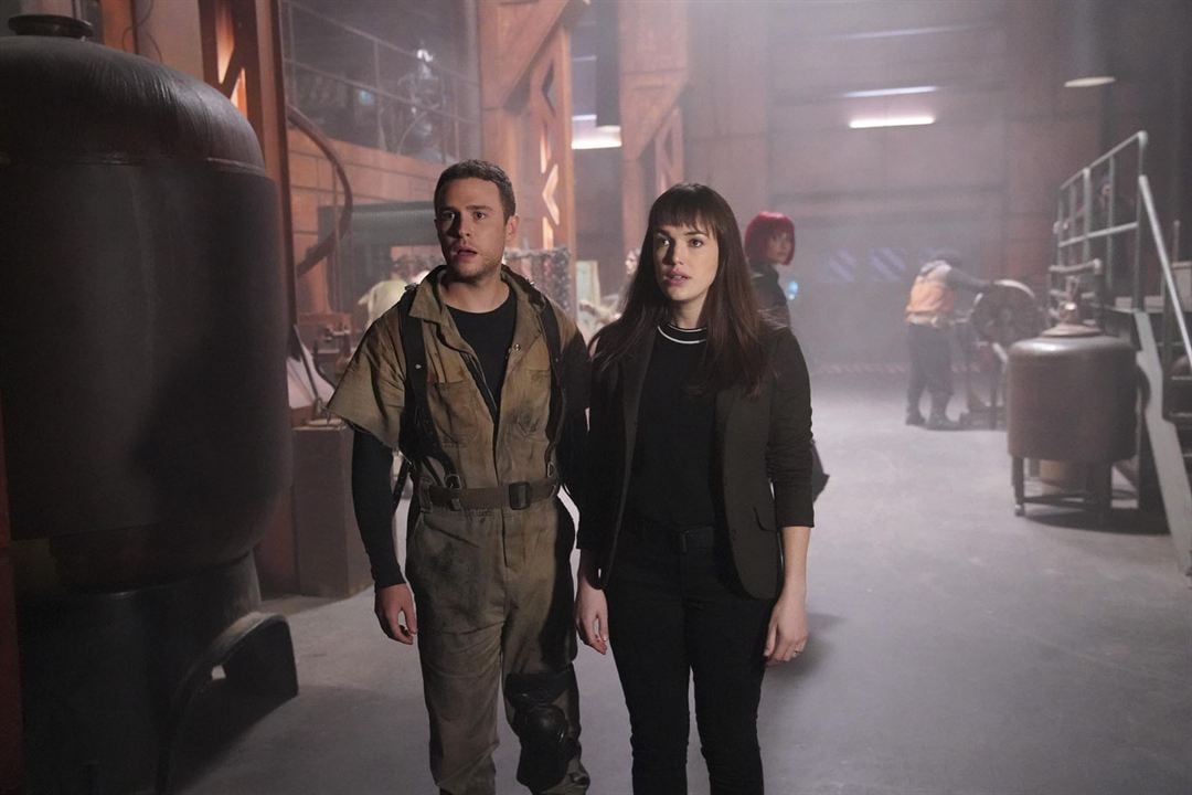 Marvel : Les Agents du S.H.I.E.L.D. : Photo Iain De Caestecker, Elizabeth Henstridge