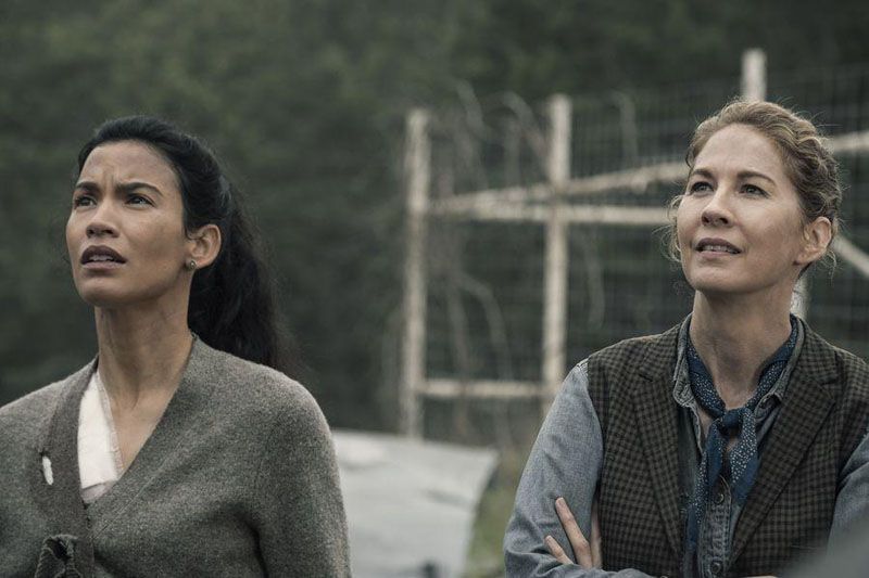Fear The Walking Dead : Photo Danay Garcia, Jenna Elfman