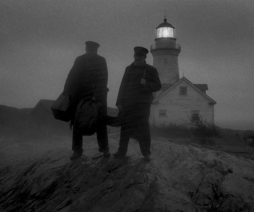 The Lighthouse : Photo Willem Dafoe, Robert Pattinson