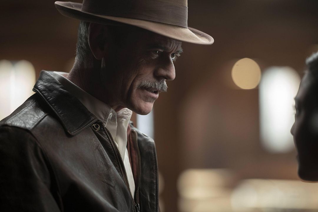 The Terror : Photo C. Thomas Howell