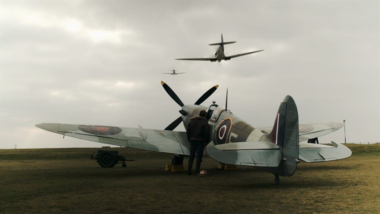 Lancaster Skies : Photo