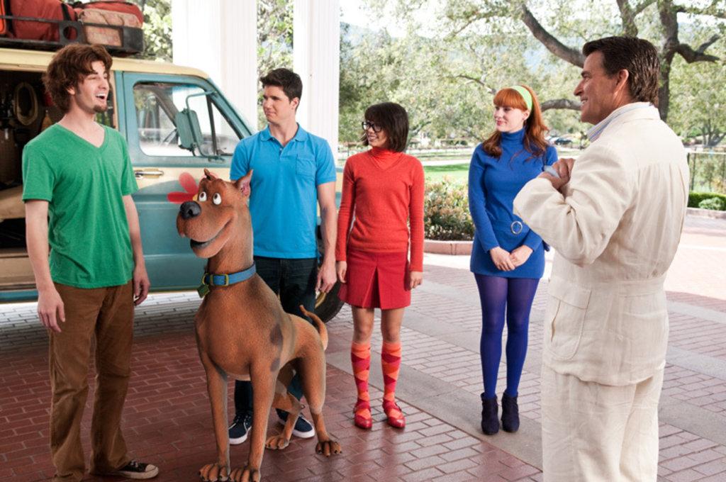 Scooby-Doo et le monstre du lac : Photo Kate Melton, Robbie Amell, Nick Palatas, Hayley Kiyoko