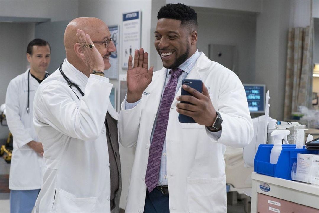 New Amsterdam (2018) : Photo Jocko Sims, Anupam Kher