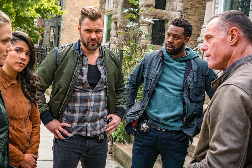 Chicago Police Department : Photo Patrick John Flueger, Jason Beghe, LaRoyce Hawkins, Lisseth Chavez