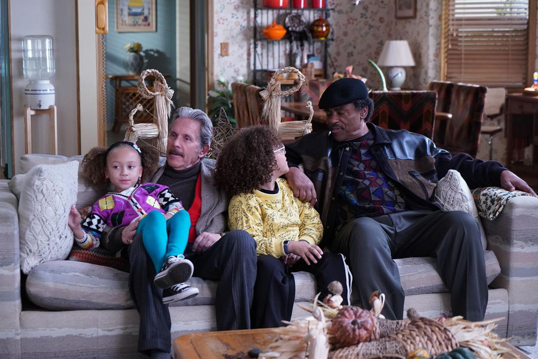 Mixed-ish : Photo Gary Cole, Mykal-Michelle Harris, Ethan William Childress, Richard Lawson