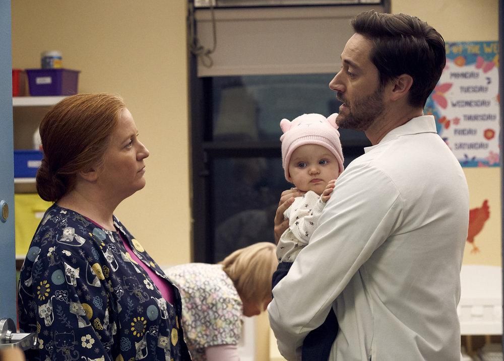 New Amsterdam (2018) : Photo Kerry Flanagan, Ryan Eggold