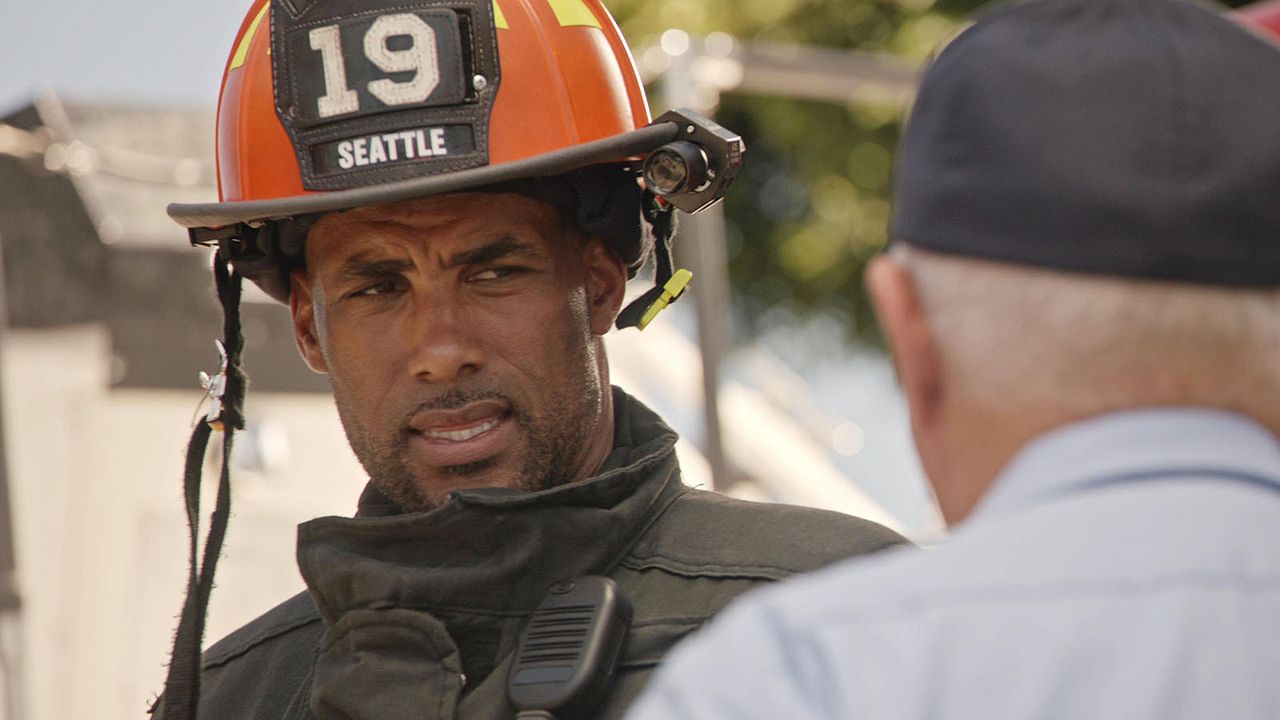 Station 19 Saison 4 Disney Plus Grey's Anatomy : Station 19 : Photo Boris Kodjoe - 101 sur 234 - AlloCiné