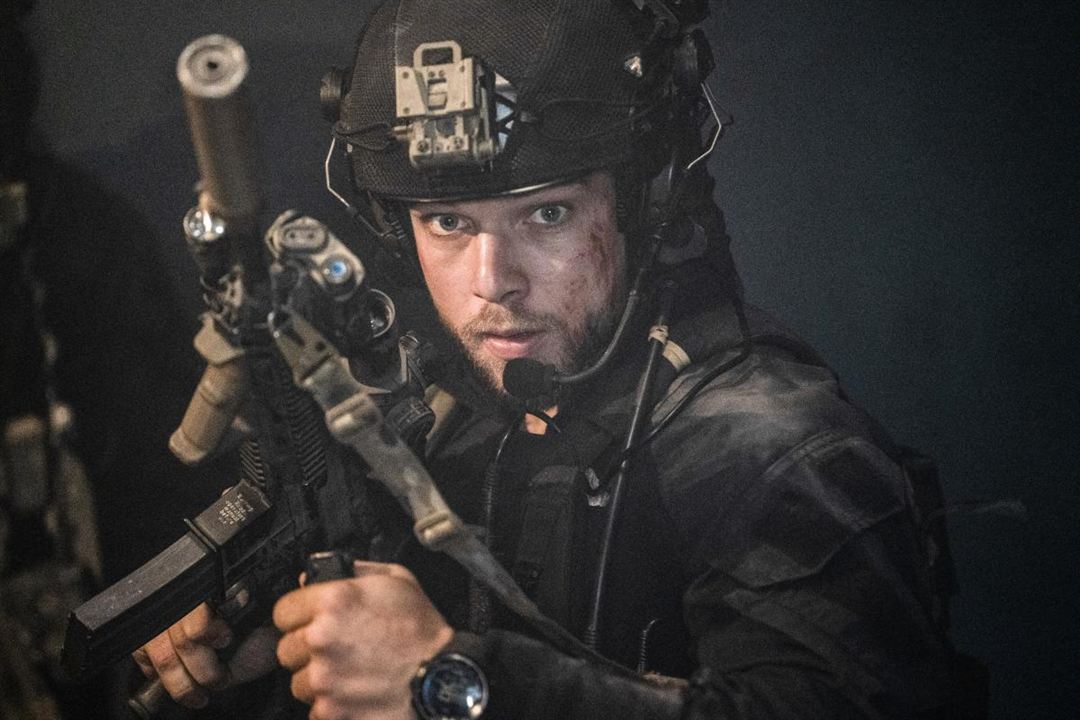 SEAL Team : Photo Max Thieriot