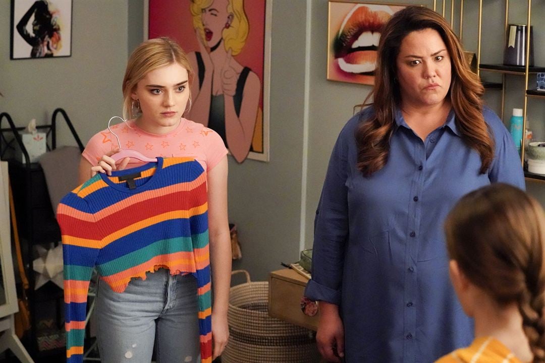 American Housewife (2016) : Photo Katy Mixon, Meg Donnelly