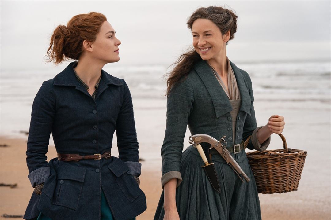 Photo De Caitriona Balfe Outlander Photo Caitriona Balfe Sophie Skelton Photo Sur