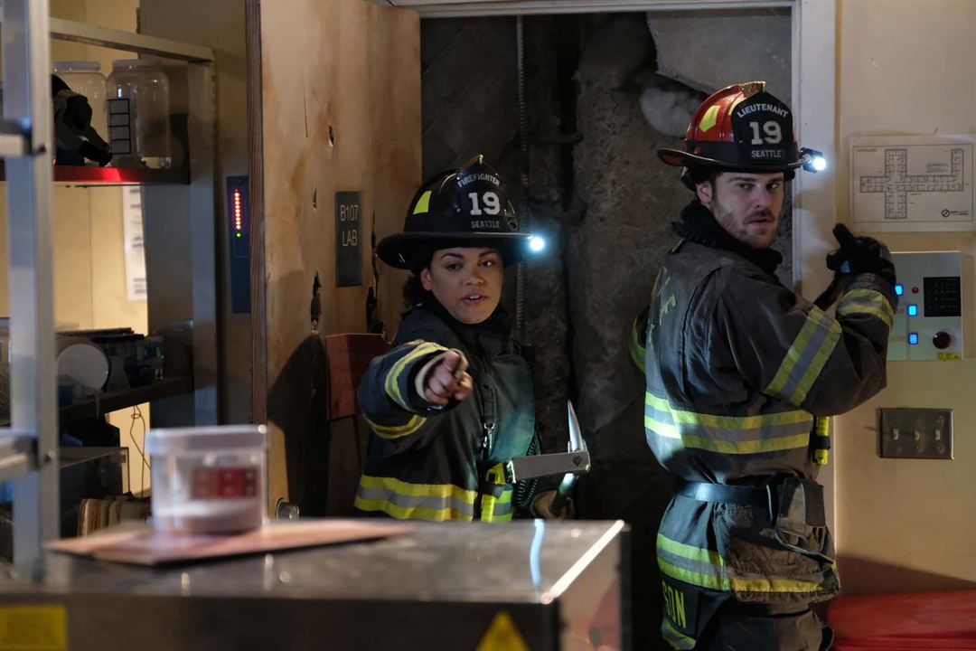 Grey's Anatomy : Station 19 : Photo Grey Damon, Barrett Doss