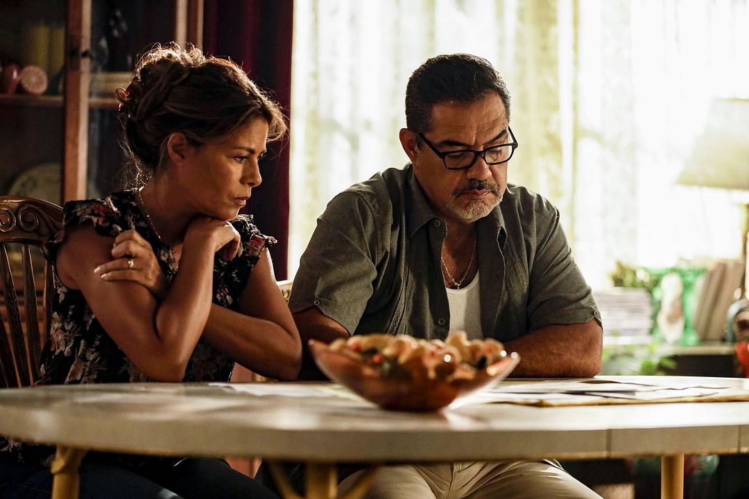 The Baker and The Beauty (2020) : Photo Lisa Vidal, Carlos Gómez (II)