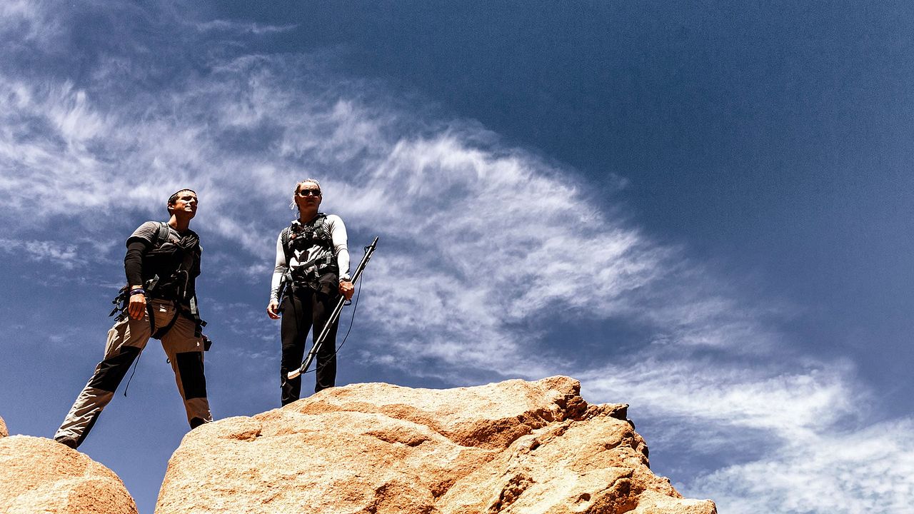 En pleine nature avec Bear Grylls : Affiche