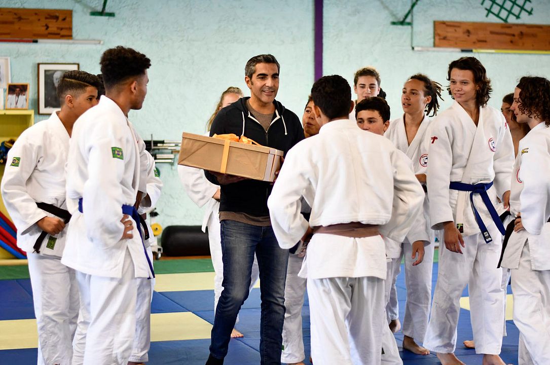 Apprendre à t'aimer : Photo Ary Abittan