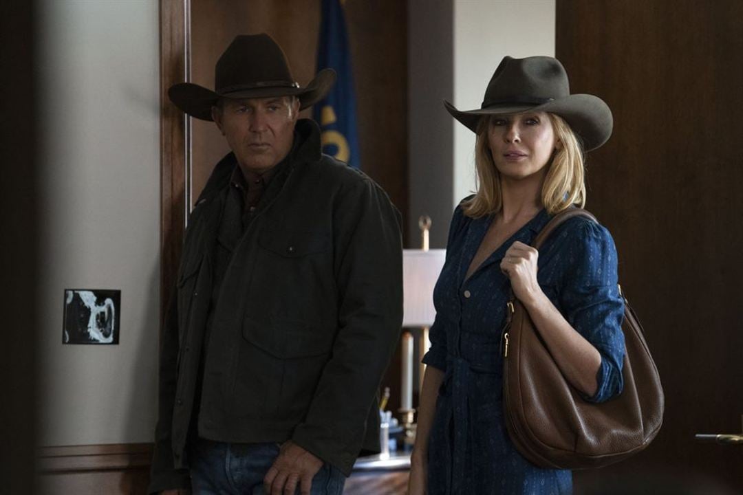 Yellowstone : Photo Kelly Reilly, Kevin Costner