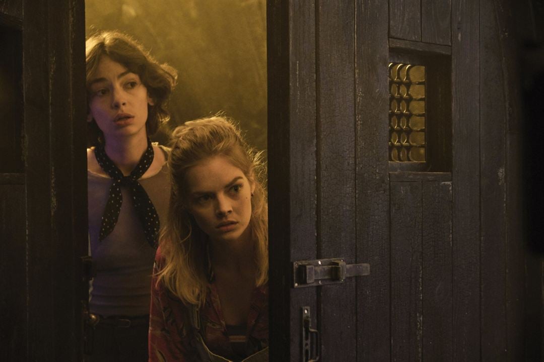 Bill & Ted Face The Music : Photo Brigette Lundy-Paine, Samara Weaving