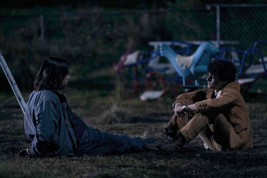 The Walking Dead: World Beyond : Photo Nicolas Cantu, Hal Cumpston