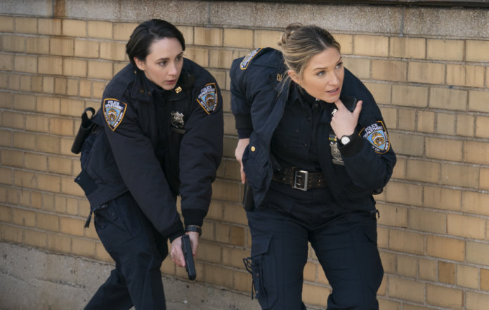 Blue Bloods : Photo Vanessa Ray, Lauren Patten