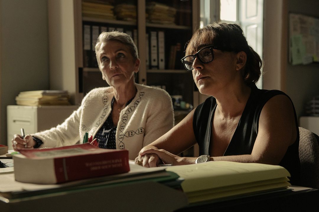 Hierro : Photo Candela Peña, Marga Arnau