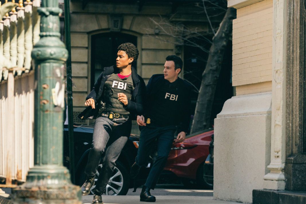 F.B.I. : Photo Katherine Renee Turner, John Boyd