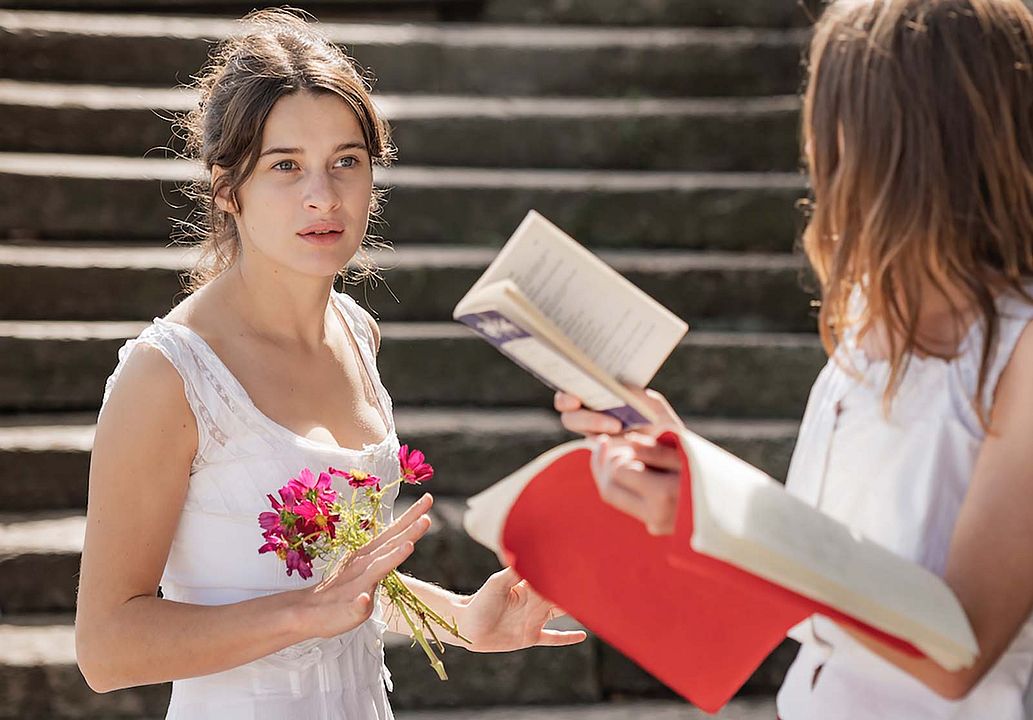 Une jeune fille qui va bien : Photo Rebecca Marder