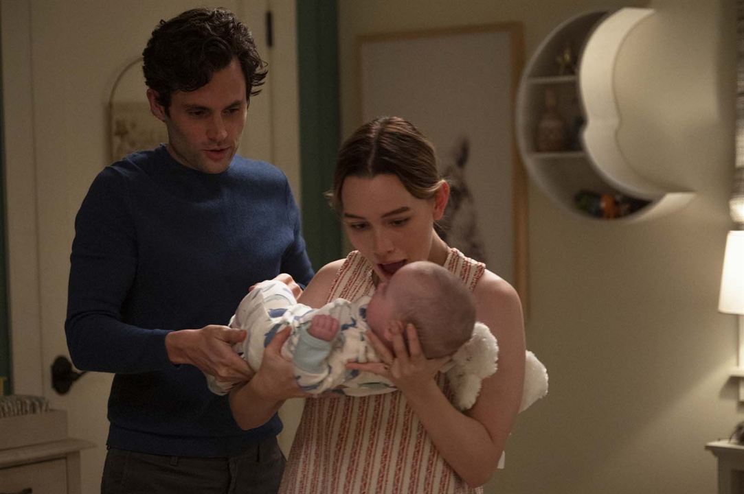 Photo Penn Badgley, Victoria Pedretti