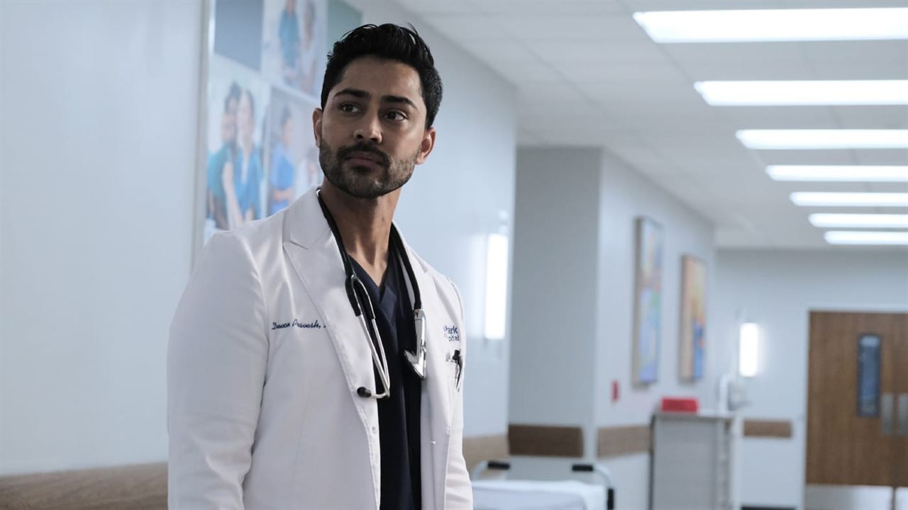 The Resident : Photo Manish Dayal