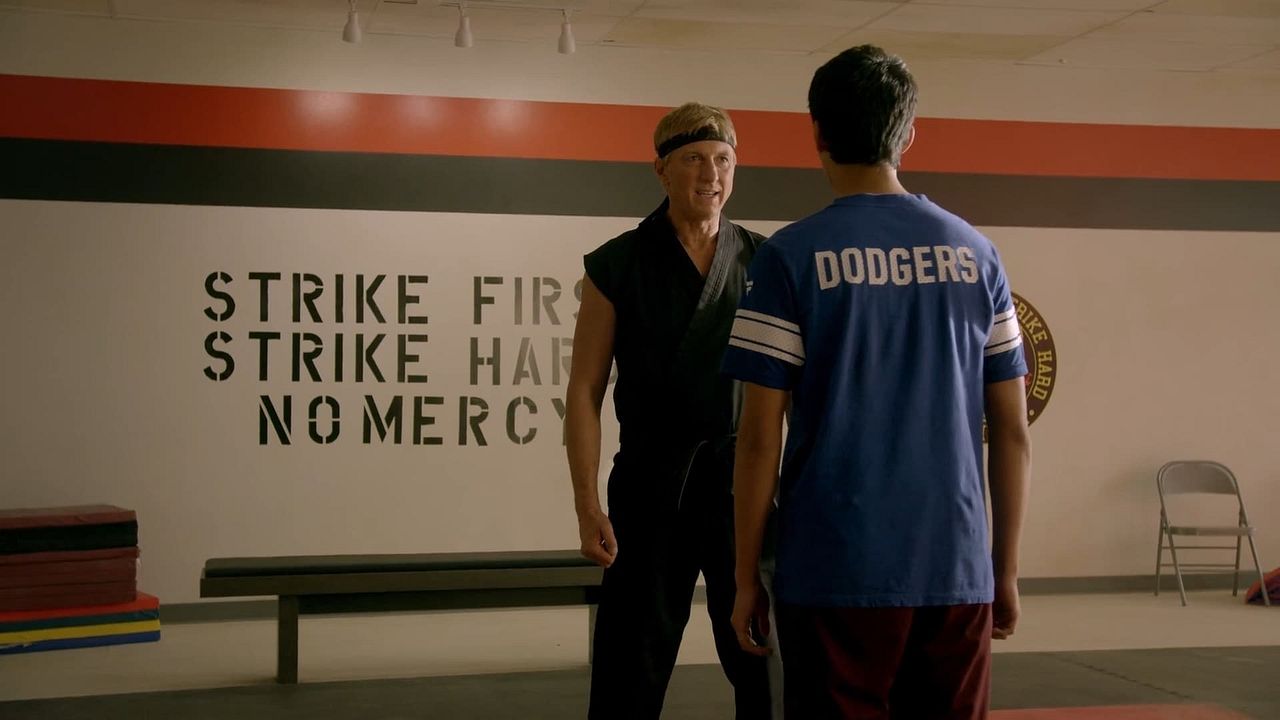 Cobra Kai Saison 1 Vf Streaming Poster saison 1 - Affiche 61 sur 126 - AlloCiné
