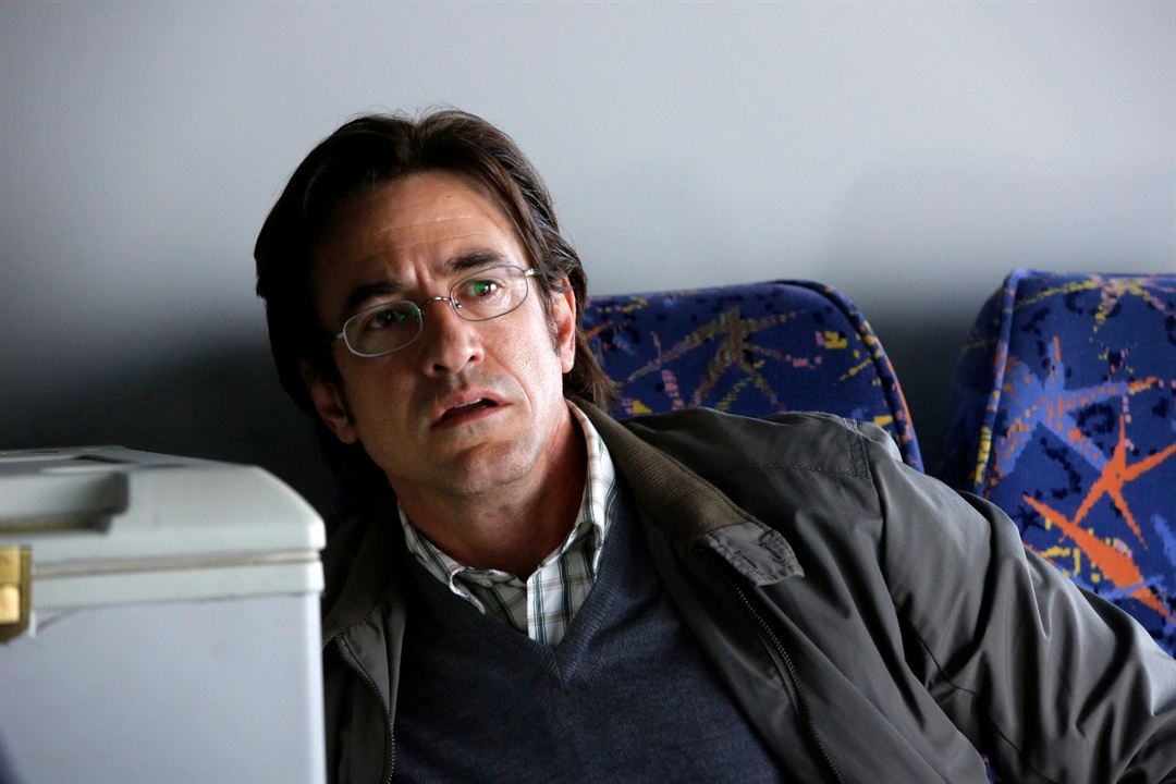 Crisis : Photo Dermot Mulroney