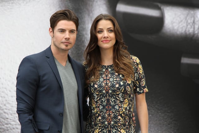 Photo Josh Henderson, Julie Gonzalo