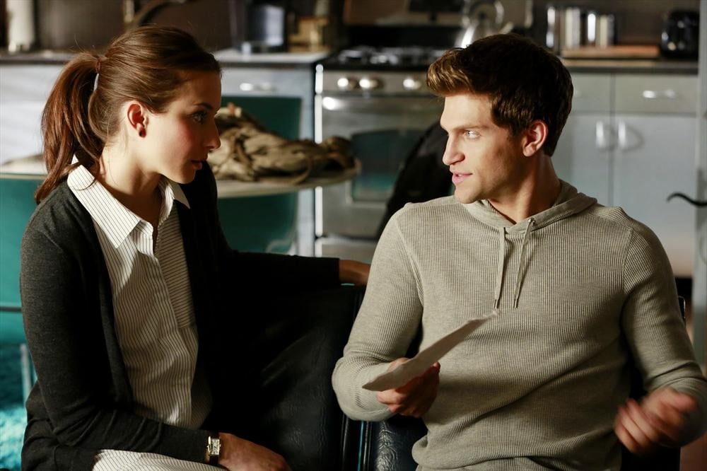 Pretty Little Liars : Photo Keegan Allen, Troian Bellisario