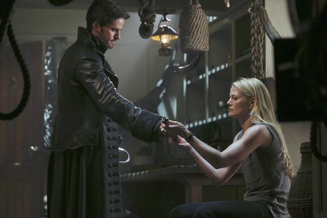 Once Upon a Time : Photo Colin O'Donoghue, Jennifer Morrison