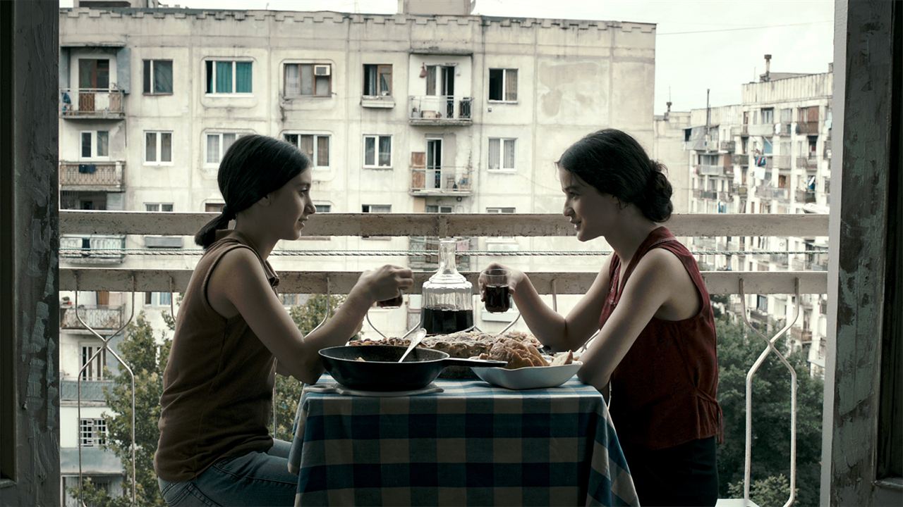 Eka et Natia, Chronique d'une jeunesse georgienne : Photo Mariam Bokeria, Lika Babluani