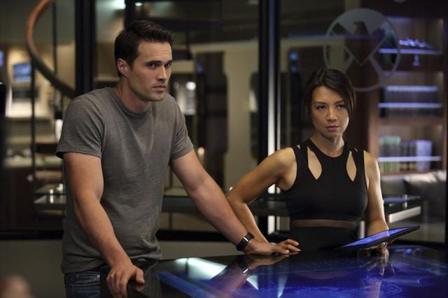 Marvel : Les Agents du S.H.I.E.L.D. : Photo Ming-Na Wen, Brett Dalton