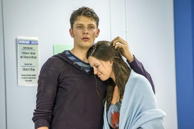 Ravenswood : Photo Merritt Patterson, Brett Dier