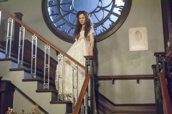 Witches of East End : Photo Rachel Boston