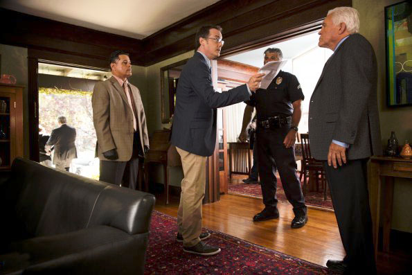 Major Crimes : Photo Raymond Cruz, G.W. Bailey