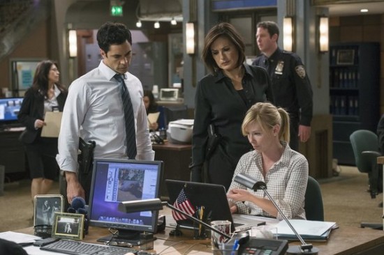 New York Unité Spéciale : Photo Danny Pino, Kelli Giddish, Mariska Hargitay