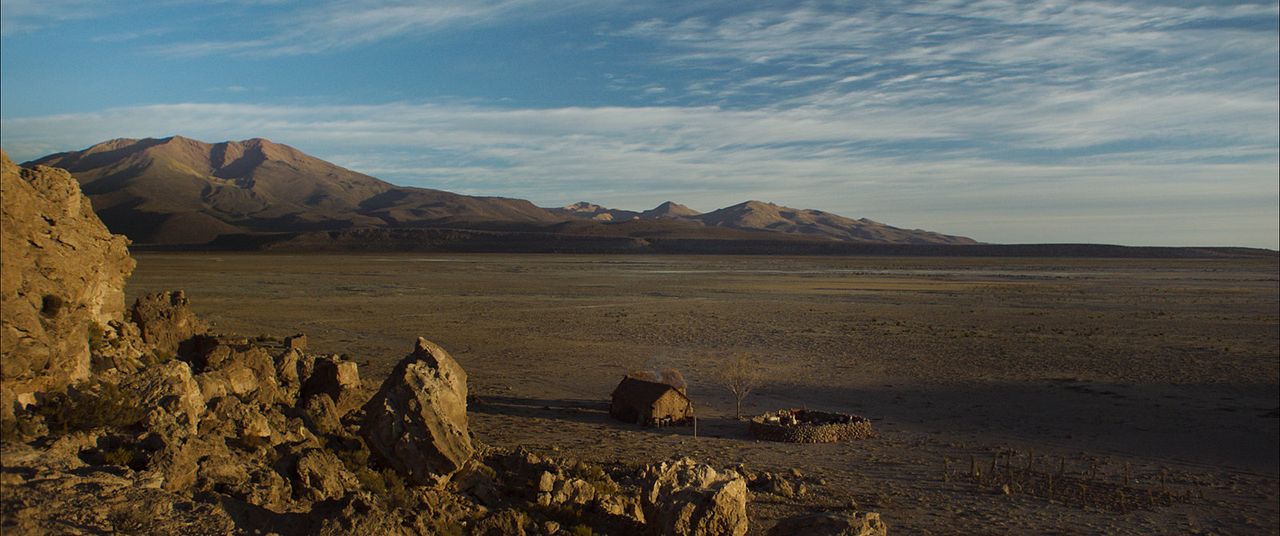 Utama : La Terre Oubliée : Photo