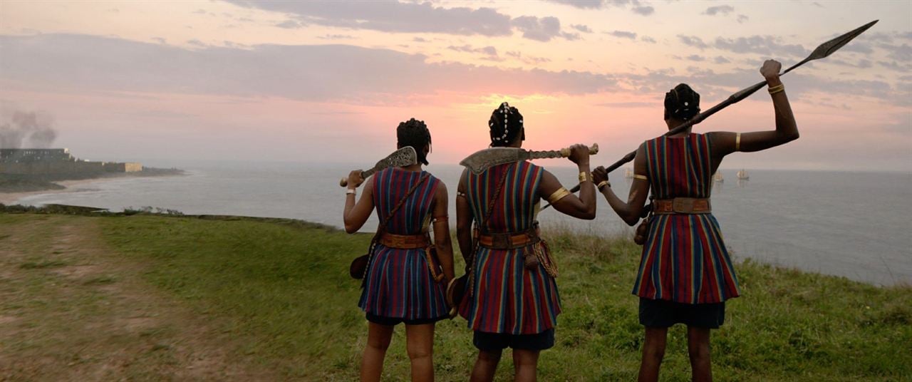 The Woman King : Photo Sheila Atim, Thuso Mbedu, Viola Davis