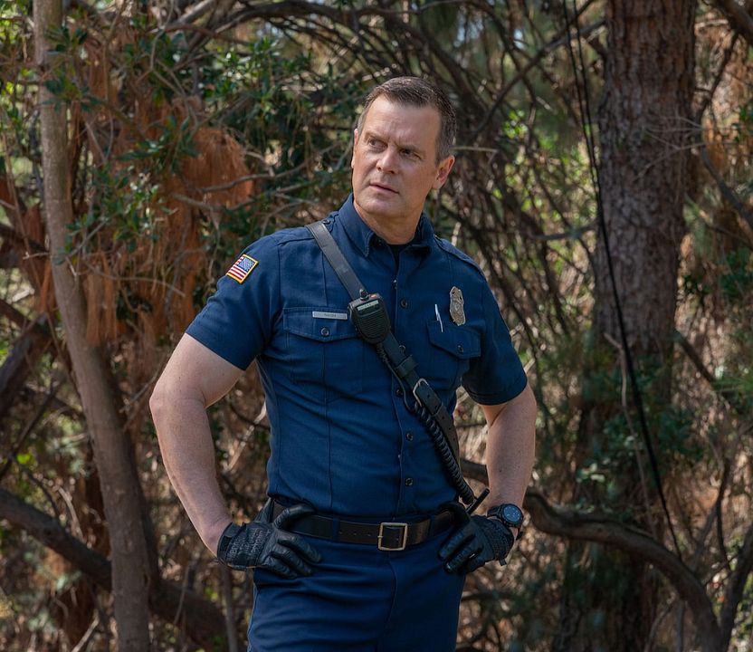 9-1-1 : Photo Peter Krause