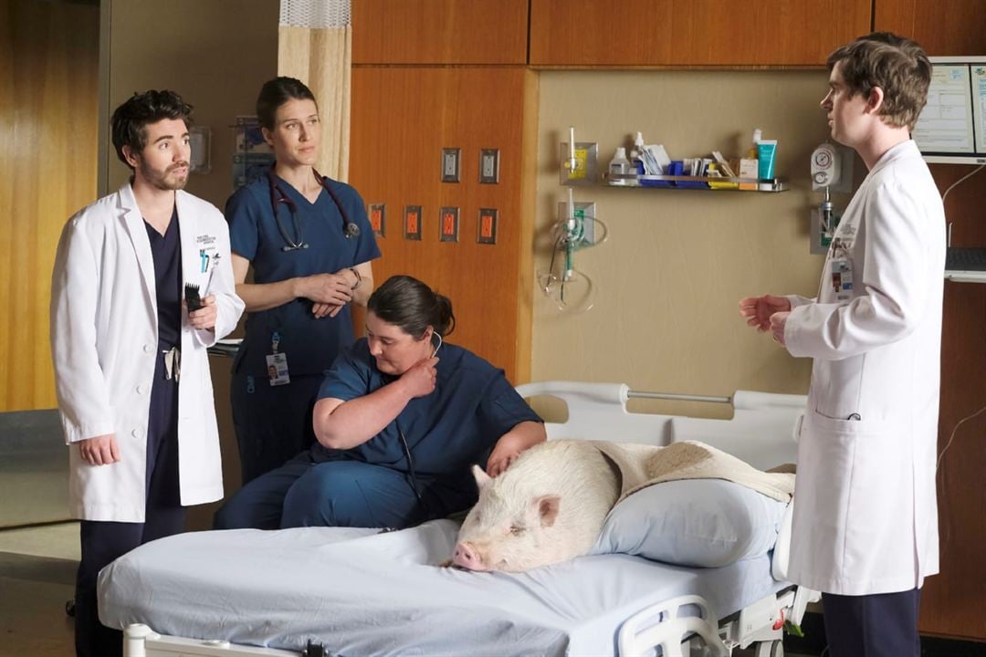 Good Doctor : Photo Noah Galvin, Freddie Highmore, Alison Wandzura