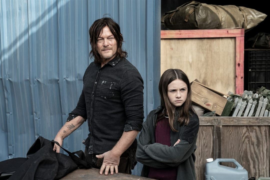 The Walking Dead : Photo Norman Reedus, Cailey Fleming