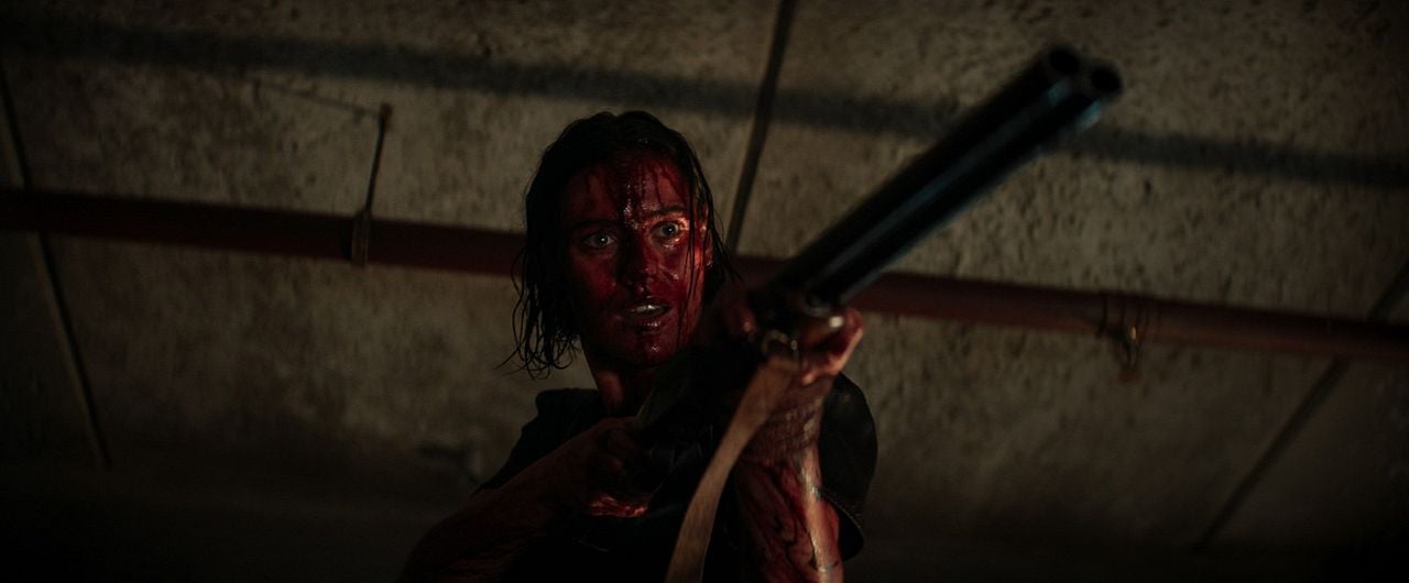 Evil Dead Rise : Photo Lily Sullivan
