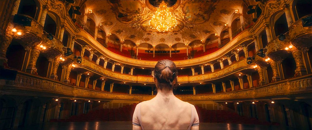 Becoming Giulia : Photo