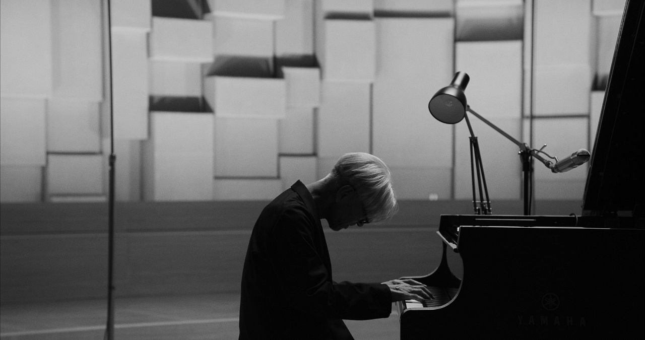 Ryuichi Sakamoto Opus : Photo