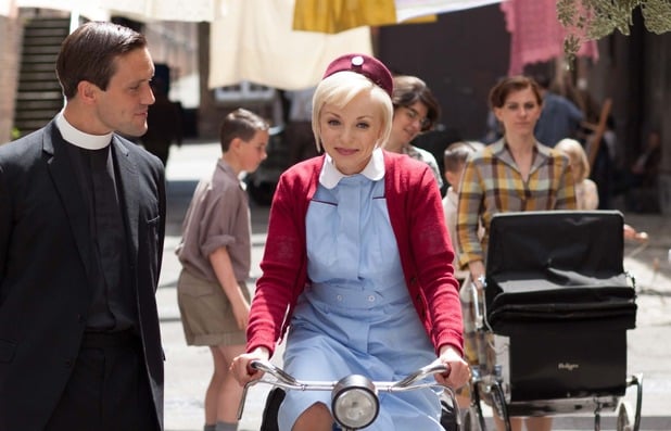 couverture du serie  Call the Midwife Saison 08 Episode 06 regarder en ligne