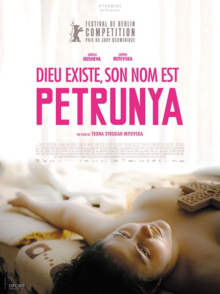 Affiche du film Dieu existe, son nom est Petrunya
