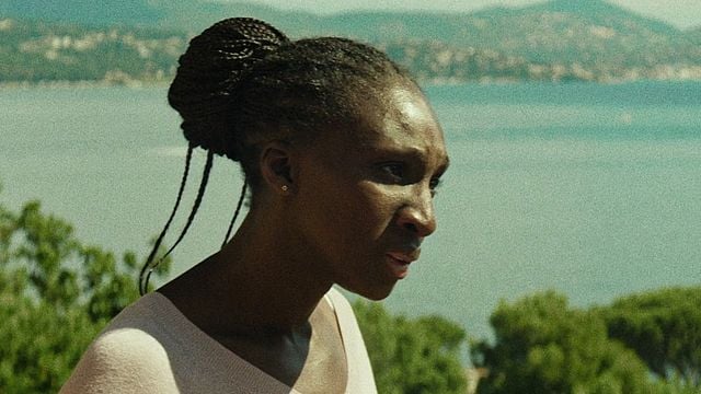 Six jours, ce printemps-là Trailer