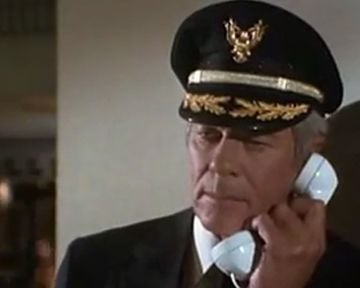 Y a-t-il enfin un pilote dans l'avion ? 2 Bande-annonce